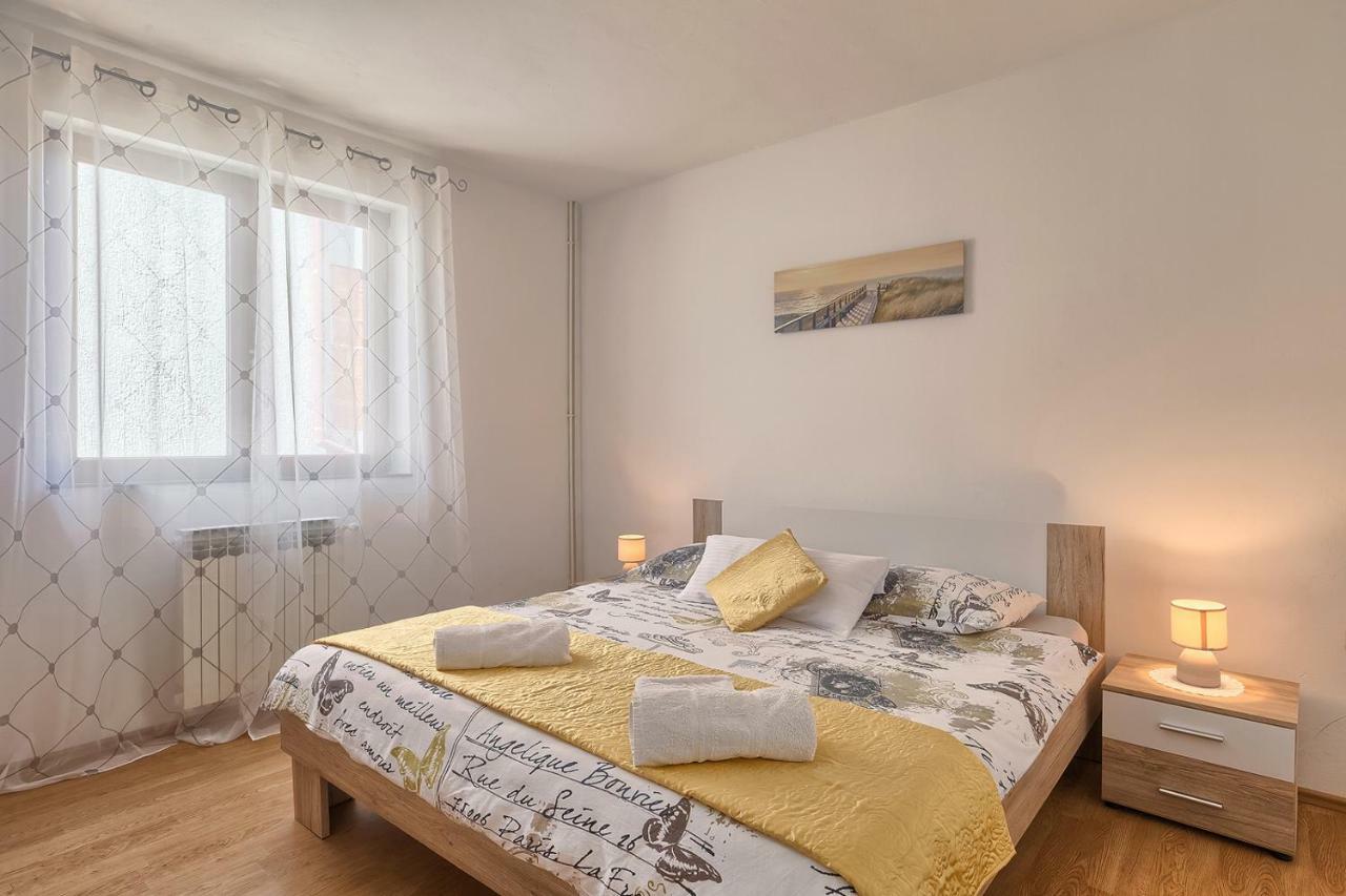 Apartman D&D, Dvorine 63 バニョレ エクステリア 写真